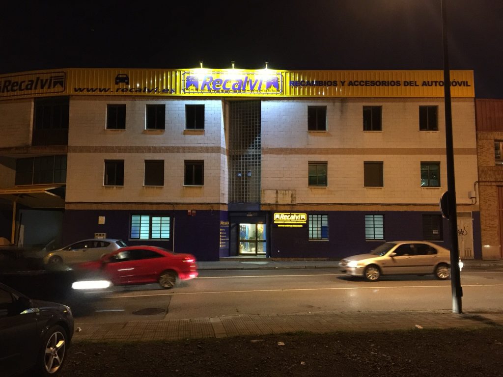 Fachada Recalvi Norte